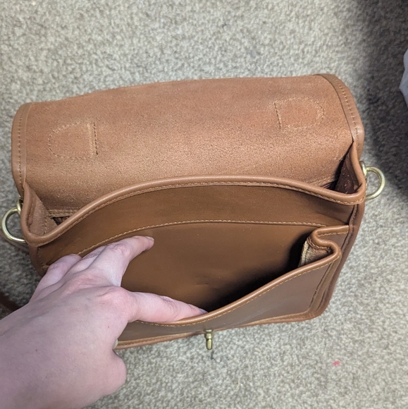 Vintage Turnlock Genuine Leather 90s Satchel Handbag Station Tan Crossbody - Picture 8 of 12